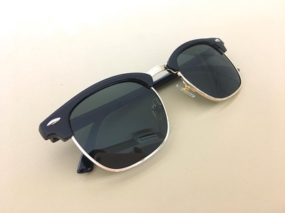    Fugiean ( RayBan) (,    Fugiean ( RayBan))